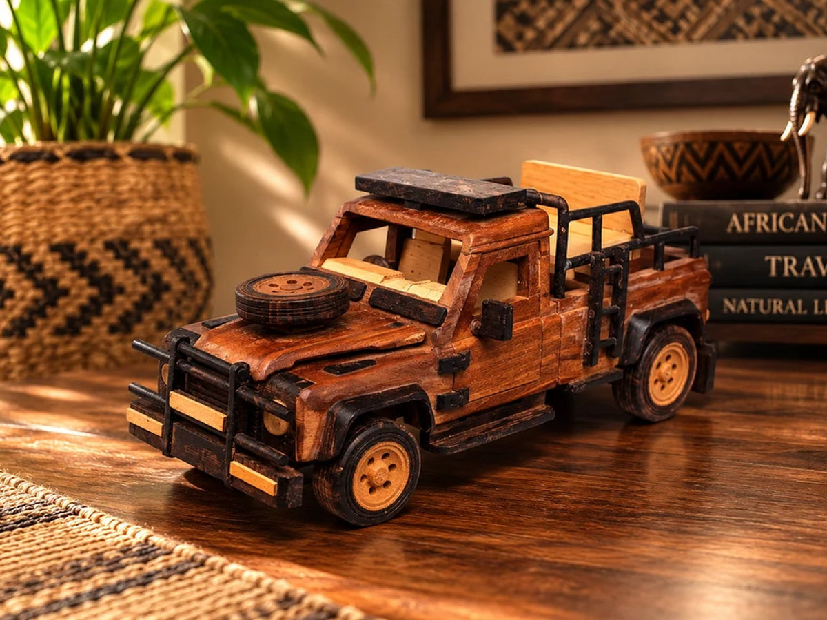 Handcrafted Wooden Safari Vehicle – Signature